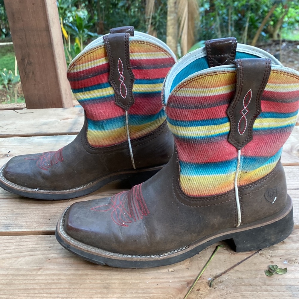 Ariat boots - Picture 3 of 4